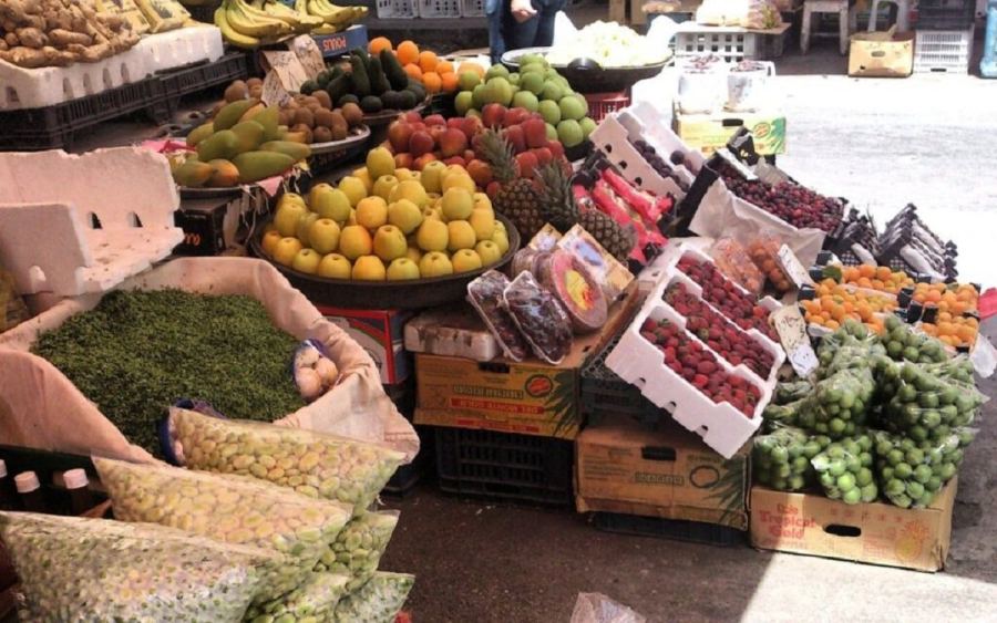 خبراء يوضحون أسباب استمرار غلاء الأسعار في سوريا رغم وفرة السلع بالأسواق