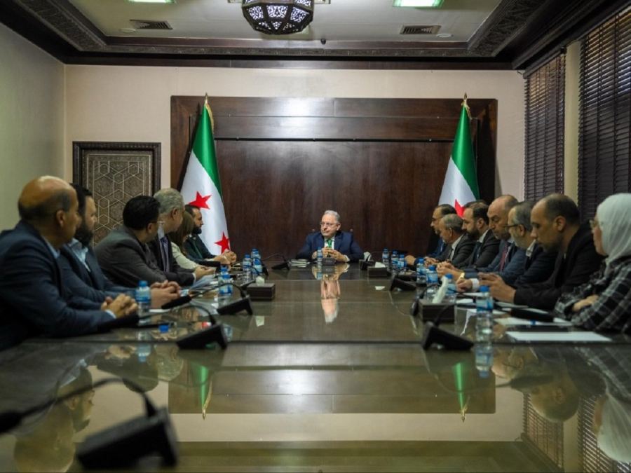 وزير المالية السوري يوجه بتسريع معالجة ملف القروض المتعثرة لبنك الاستثمار الأوروبي