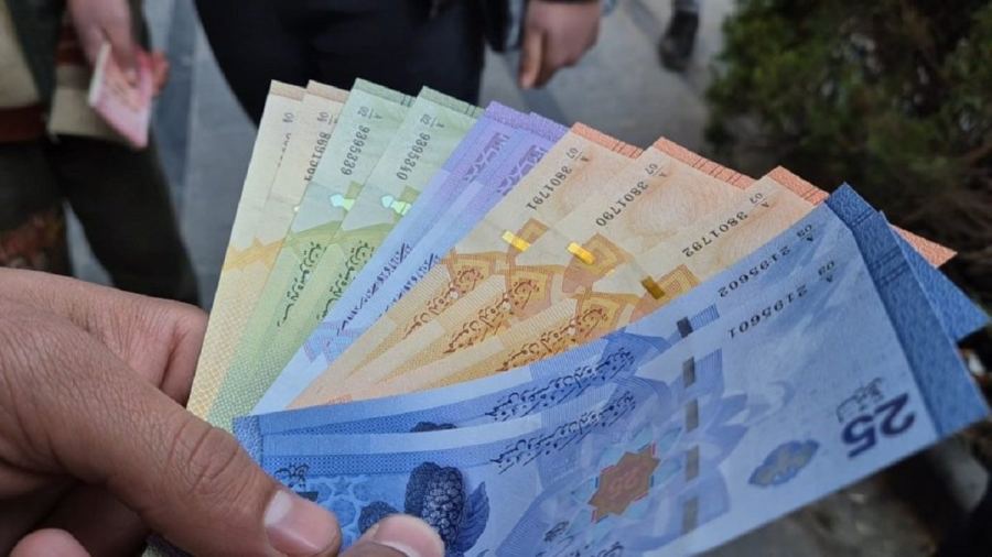 شروط استدامة استقرار سعر صرف الليرة السورية ورؤية الخبراء للمرحلة المقبلة