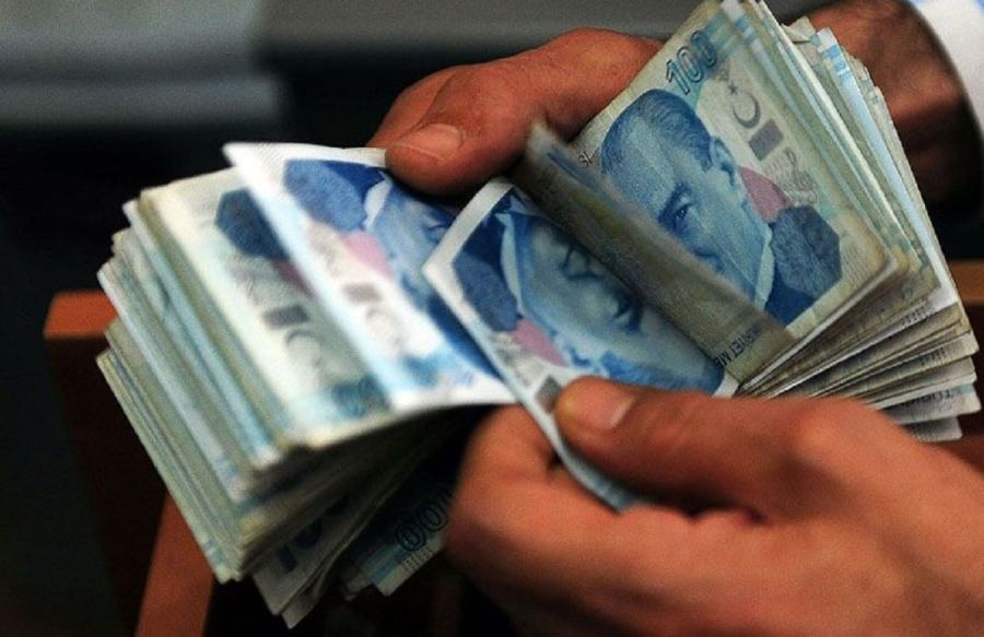 خبير اقتصادي يوضح شروط وإمكانية إلغاء تداول الليرة التركية في الشمال السوري