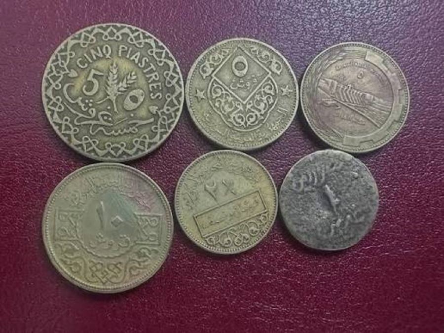 الجمارك السورية تدعو المسافرين لتجنب حمل العملات القديمة والمقتنيات المشبوهة