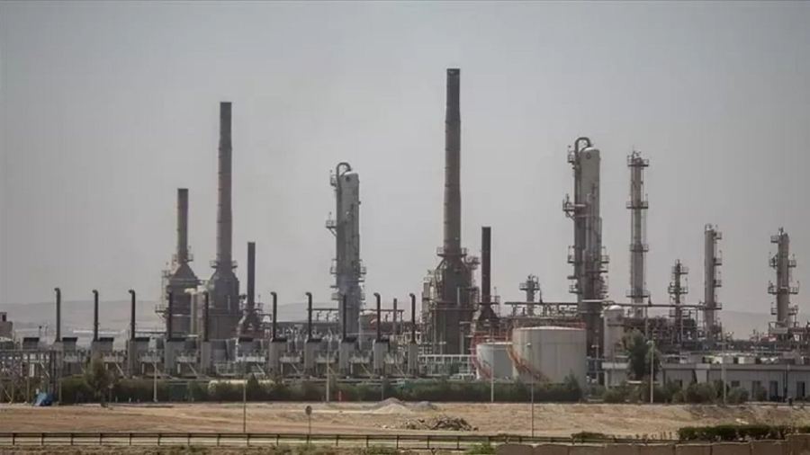 العراق يدرس إنشاء خط أنابيب نفطي جديد إلى ميناء بانياس السوري لتنويع منافذ التصدير