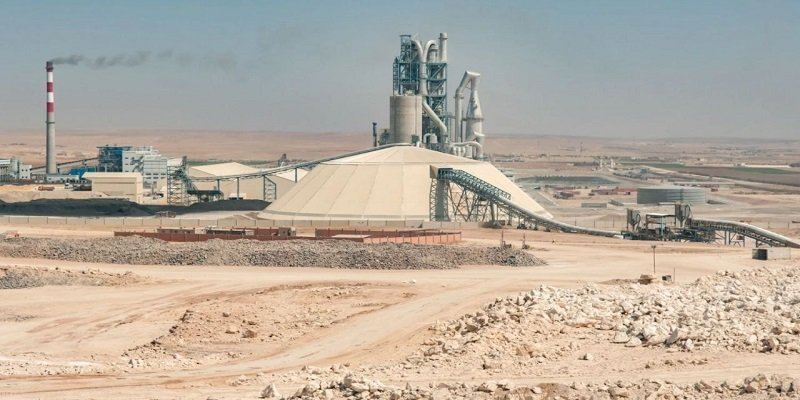 شركة "عمران" السورية تتجه لرفع طاقتها الإنتاجية من الإسمنت تحضيراً لمرحلة إعادة الإعمار