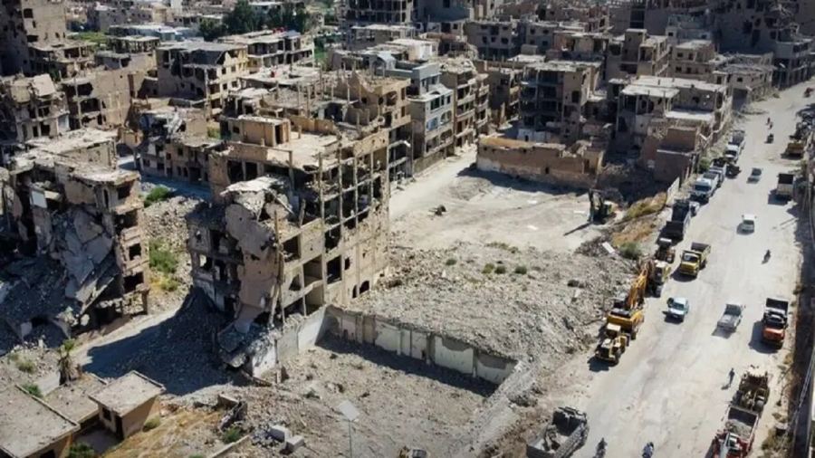 إعادة تدوير أنقاض سوريا.. 50 مليون متر مكعب تتحول إلى مورد لإعادة الإعمار