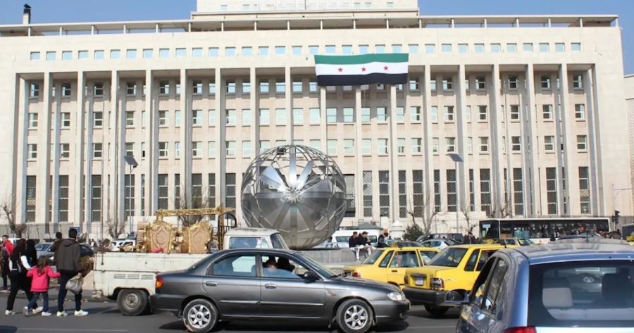 مصرف سوريا المركزي يطلق المرحلة التجريبية للبطاقات المصرفية العالمية
