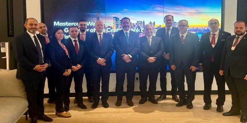 سوريا وماستركارد تبحثان تطوير المدفوعات الرقمية والخدمات المالية في نيويورك