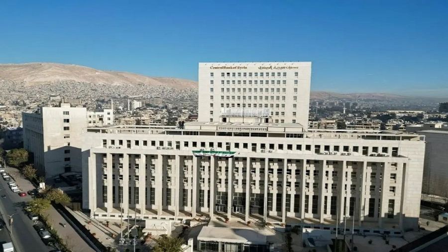 مصرف سوريا المركزي ينهي مهلة الإنذارات ويبدأ ملاحقة أنشطة الصرافة والحوالات غير الترخيصية