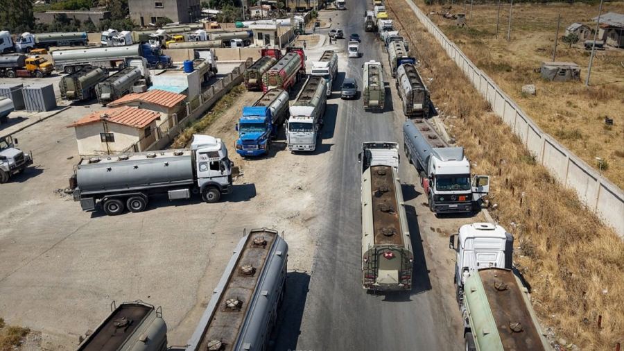 وزارة الطاقة السورية توفر 250 صهريج مازوت لحلب وإدلب لتخفيف أزمة التوريد